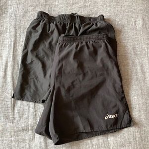 Running shorts